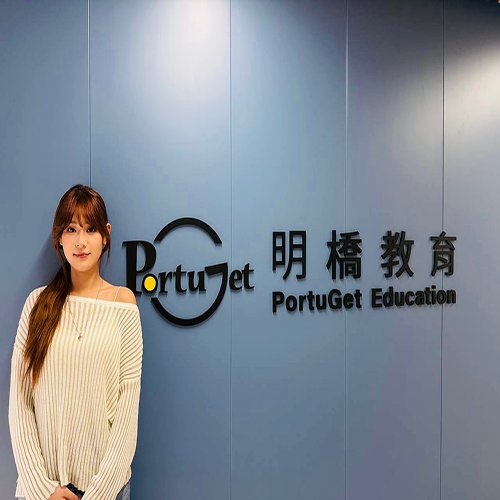 F5465607-9879-4CDA-99FF-61562EFCB7AC