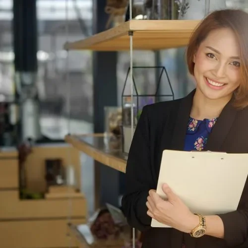 澳門IELTS，雅思，IELTS EXAM，雅思考試，海外升學，uc，科英布拉，科英布拉大學，universidade de Coimbra, Coimbra university，世界上最危險機場，葡萄牙麥當勞，澳門A LEVEL，A LEVEL 小教室，A LEVEL數學，A LEVEL生物，A LEVEL 物理，A LEVEL化學，ALEVElL，EDEXCEL，康橋教育，CEC MACAU，康橋，澳門暑期夏令營，萊思教育，Royal Education，Summercamp，夏令營，夏令班，澳門GAPSK，康橋教育中心，小童普通話，GAPSK考試，幼兒普通話，GAPSK，普通話課程，小童普通話課程，幼兒普通話課程，澳門普通話課程，澳門幼兒普通話課程，Mosteiro da Batalha，巴塔利亞修道院，貝倫塔，哲羅姆派修道院，Mosteiro dos Jerónimos，Belém，Açores，亞速爾群島，葡萄牙世界遺產，葡萄牙文化遺產，葡萄牙聖誕，葡萄牙聖誕食物，葡萄牙燈飾，葡萄牙聖誕燈飾，葡萄牙佳餚，里斯本聖誕，葡萄牙歌曲，葡萄牙寶藏，葡萄牙珍寶，，法多，法朵，Fado，大航海時代，航海家，區華利。第一個到中國的航海家，第一個到中國，澳門栗子節，栗子節，為甚麽打噴嚏要說這句，點解打乞嗤要講呢句，Santinho，打乞嗤點講，打乞嗤，葡文打噴嚏，打噴嚏，軟蛋，糖果屋，葡國威尼斯，aveiro，亞威羅，貝倫區，MAAT，葡萄牙旅遊，葡萄牙景點，主教宮花園，JARDIM DO PAÇO，CASTELO BRANCO、白堡、白色城堡、七夕、牛郎、織女、牛郎織女、軟木、軟木系列，葡萄牙特產，保護環境，葡國公雞，葡萄牙公雞，公平，生菜，里斯本，里斯本人，里斯本人花名，里斯本人乳名，菜刀，刀，中葡對照：中菜煮食用具，澳門工作，葡萄牙工作，澳門葡萄牙工作大比拼，語言假朋友，西班牙文，葡文，葡西文，葡國，擔遮，月老，葡國月老，聖安東尼，否定代詞，Portunhol，葡西文，巴葡歐葡，巴葡，歐葡，葡葡，巴葡葡葡，muito，muita，其他的時間表示法，時間，葡文時間，葡語時間，葡式麵包，葡國麵包，葡萄牙總統選舉，葡萄牙總統大選，葡萄牙名牌廁紙，Renova，CHEERS，食物銀行，提子乾，許願，國王蛋糕，聖誕節，葡國聖誕，將來時，疑問句，現在進行時，葡語文法，葡文há，葡文形容詞，不定冠詞，葡語縮合，葡語介詞，葡語動詞，葡文文法，葡萄牙代詞，葡語定冠詞，定冠詞，葡萄牙知識，葡萄牙文化，澳門葡文課程，澳門學葡語，澳門葡語，葡語澳門，葡文澳門，葡文課程，澳門學葡文，澳門 葡文，葡文 澳門、澳門葡文班，葡萄牙知識，澳葡文化知識，一點葡語，葡文，澳門葡語課程，澳門葡文